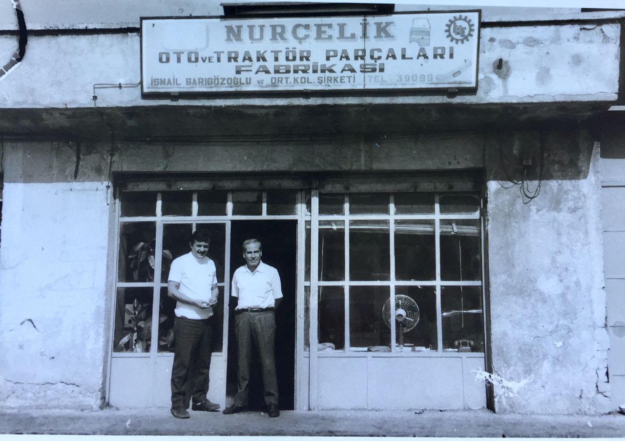 Kurucumuz İsmail Sarıgözoğlu İzmir’de ilk işyerini açtı